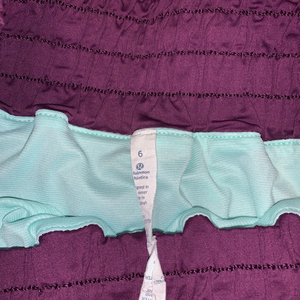 🍋 LULULEMON Tracker Short In Multi-Berry Wheezy Check - size 6 - Picture 2 of 3